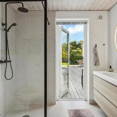 Stunning In With Wifi Hébergement de vacances *