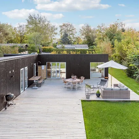 Stunning In With Wifi Hébergement de vacances Gilleleje